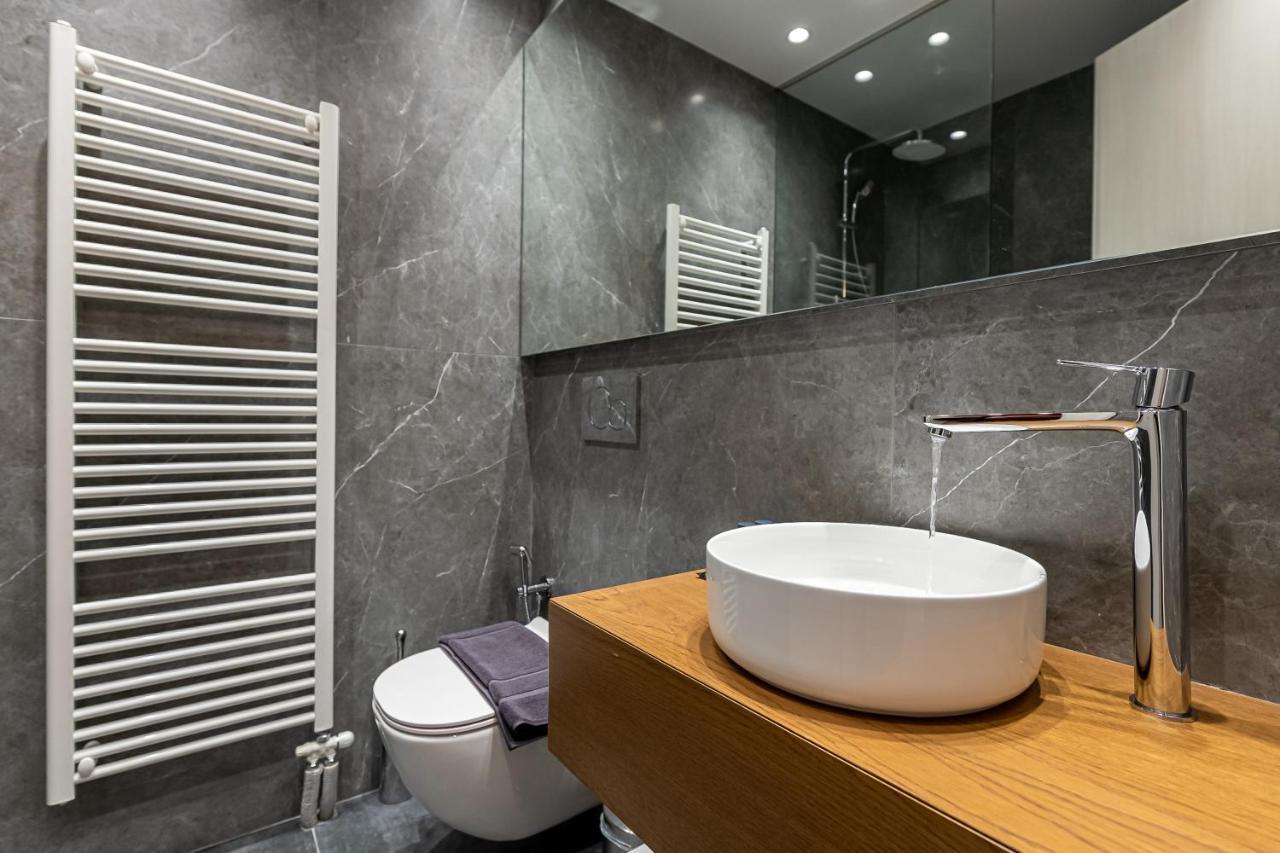 Phaedrus Living Luxury Penthouse Ploutarchou Lägenhet Aten Exteriör bild